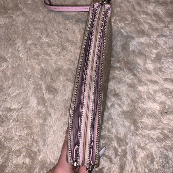 coach wallet - Picture 2 of 5